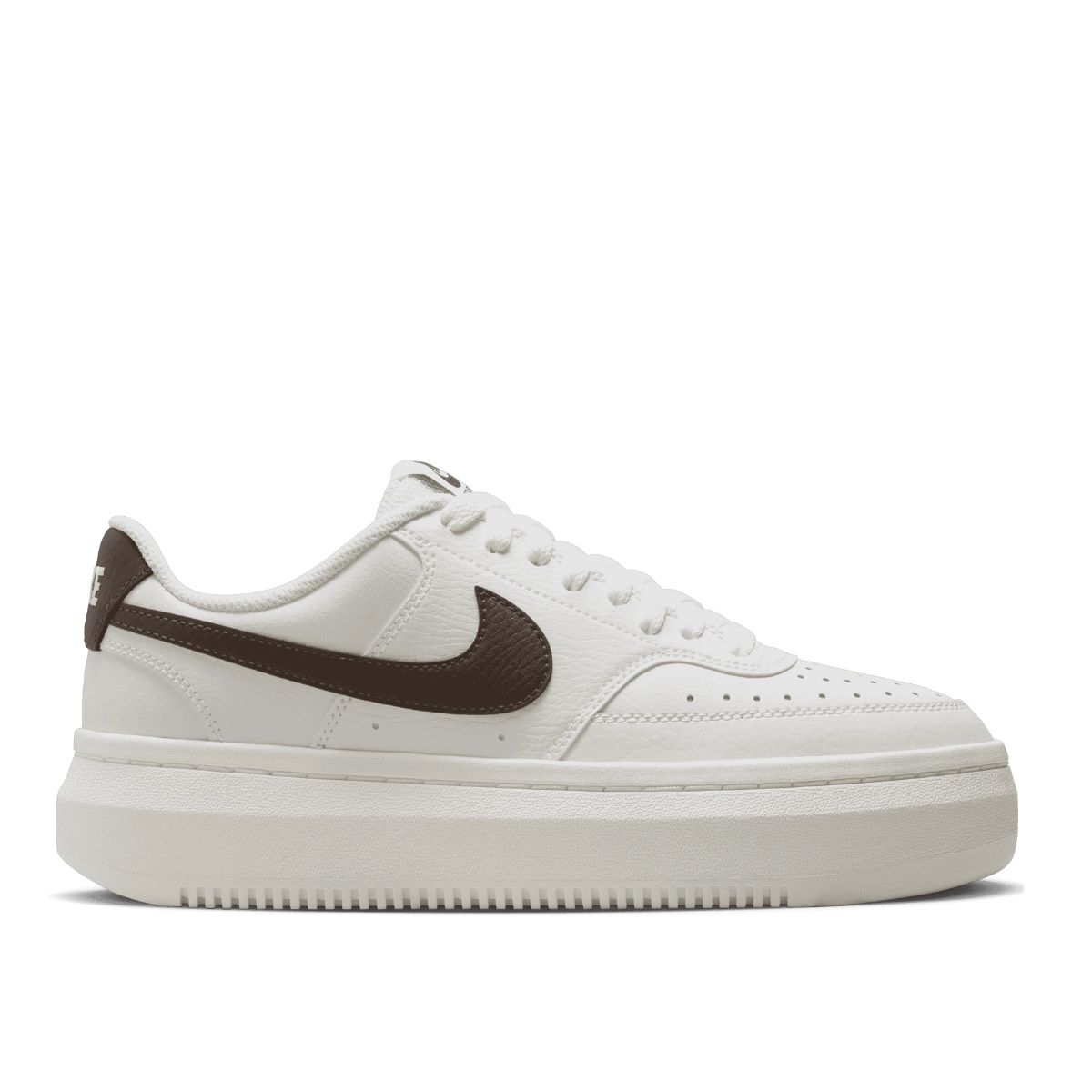 w nike court vision alta