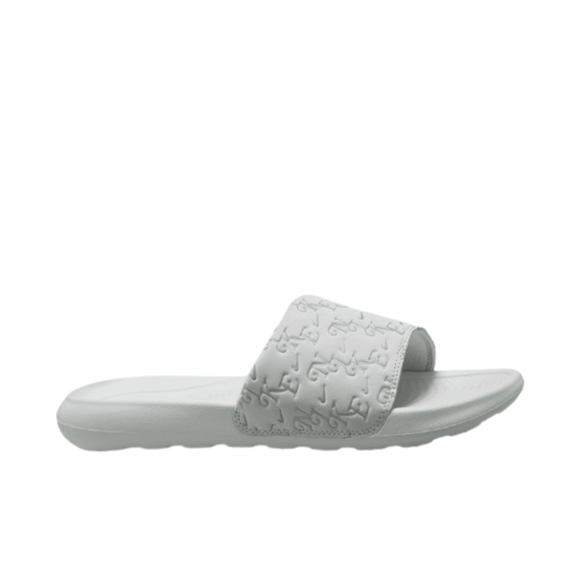w nike victori one slide print